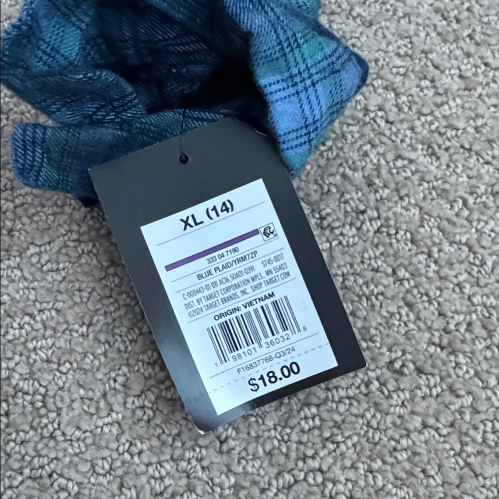 188 NWT Art Class‎ Girls Oversized Button Front Flannel - Size: XL (14)